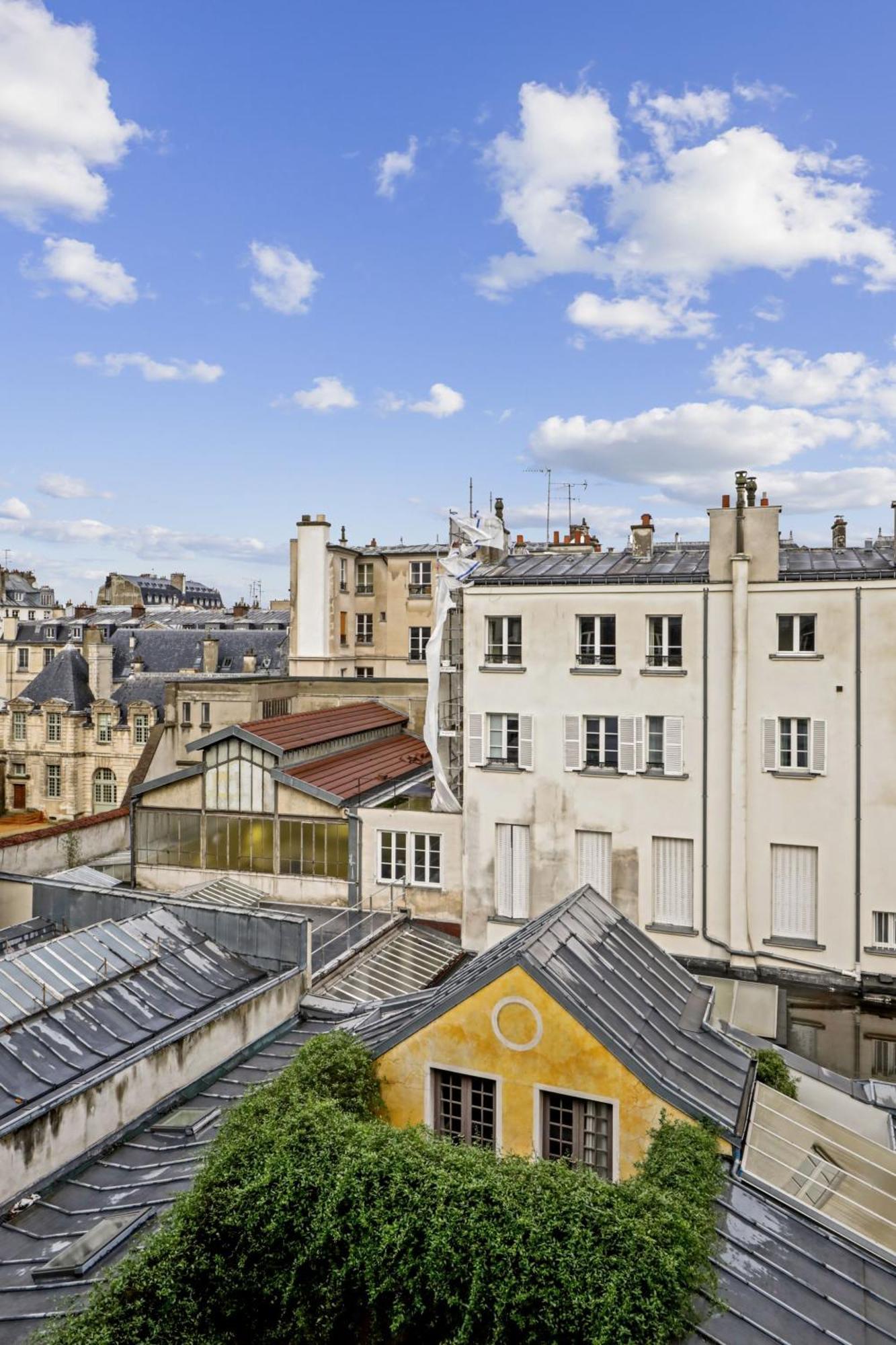 Le Marais & Place Des Vosges - Cityapartmentstay Париж Екстериор снимка